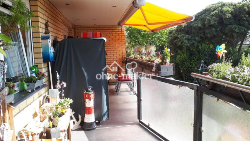 Balkon ca. 7,90m u. Markise 4m