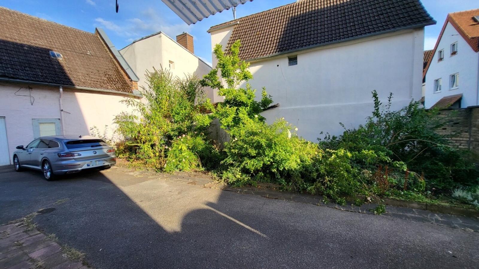 Hof mit Garten