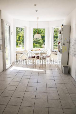 Küche EG mit Zugang zum Garten