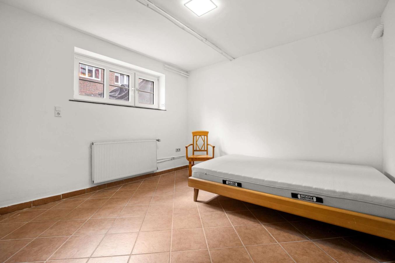 Schlafzimmer 1 Souterrain