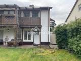Seite rechts mit Apartement UG