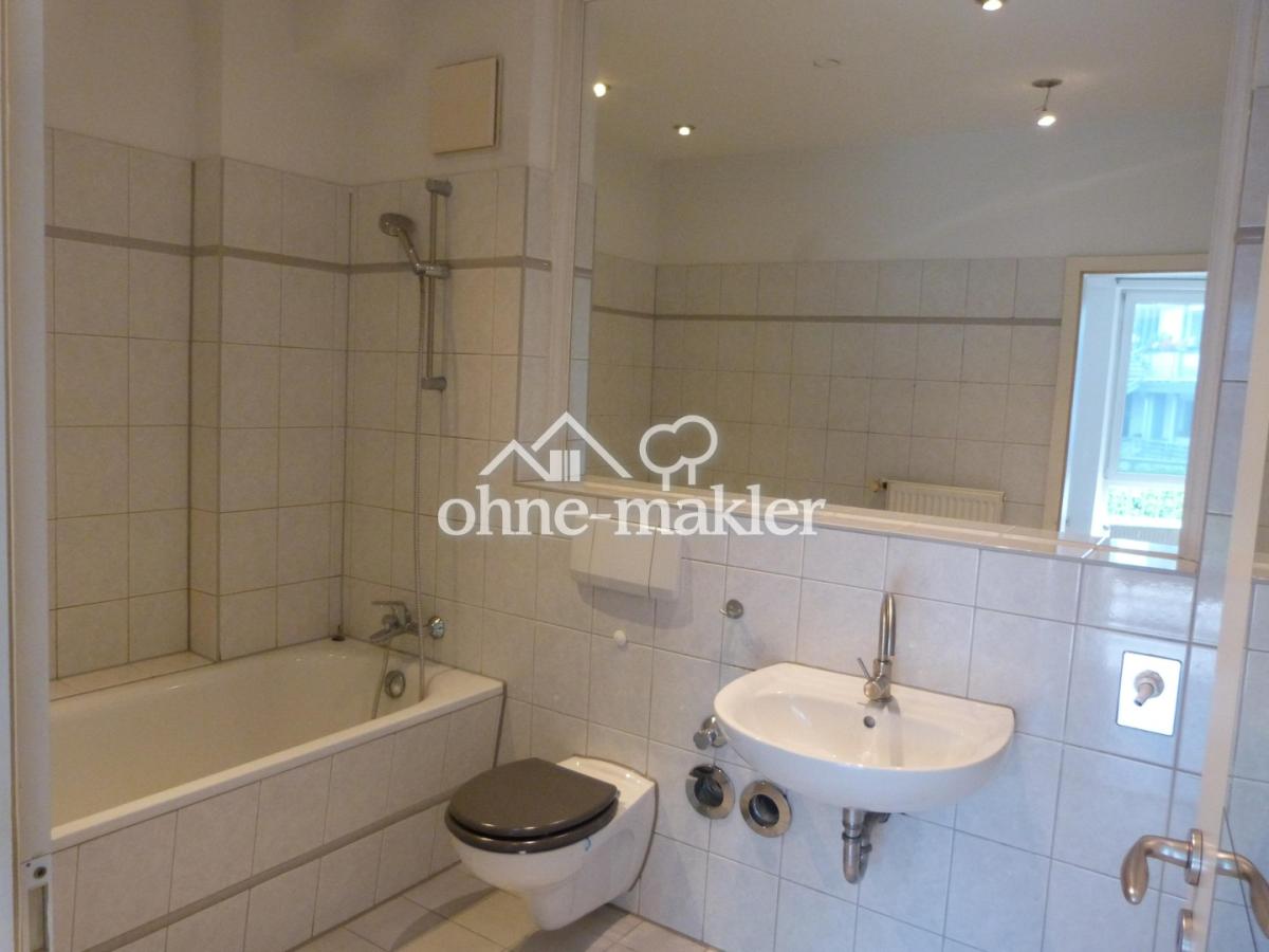 Bad, Wanne, WC, Becken 