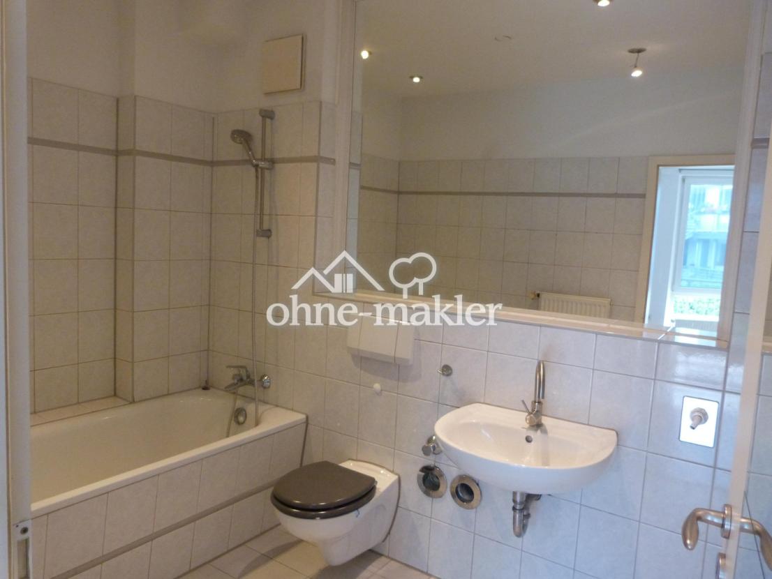 Bad, Wanne, WC, Becken 
