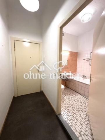 Wohnung rechts Flur