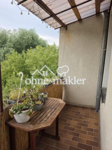 Balkon zum Hinterhof