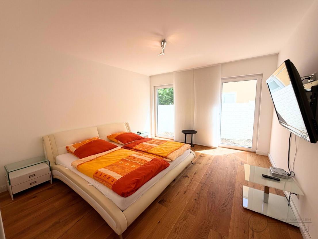 Schlafzimmer II