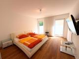 Schlafzimmer II