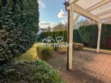 Terrasse mit Pergola