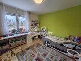 Kinder-/Schlafzimmer