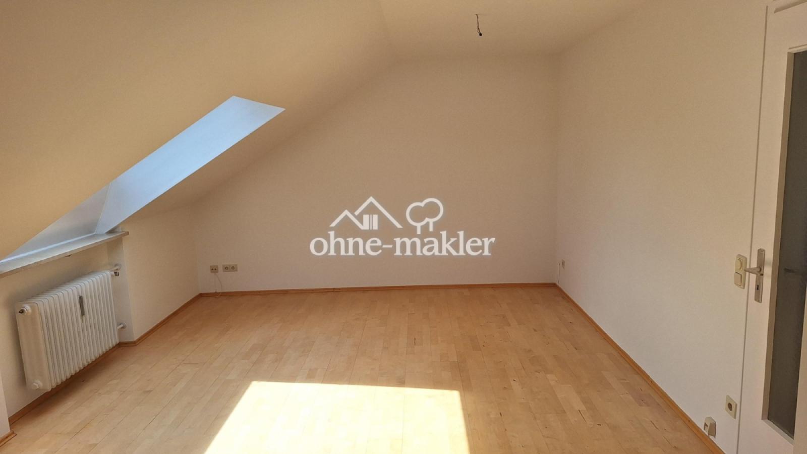Wohn-Schlafzimmer 2