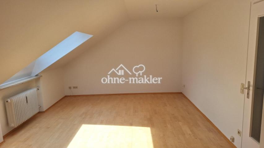Wohn-Schlafzimmer 2