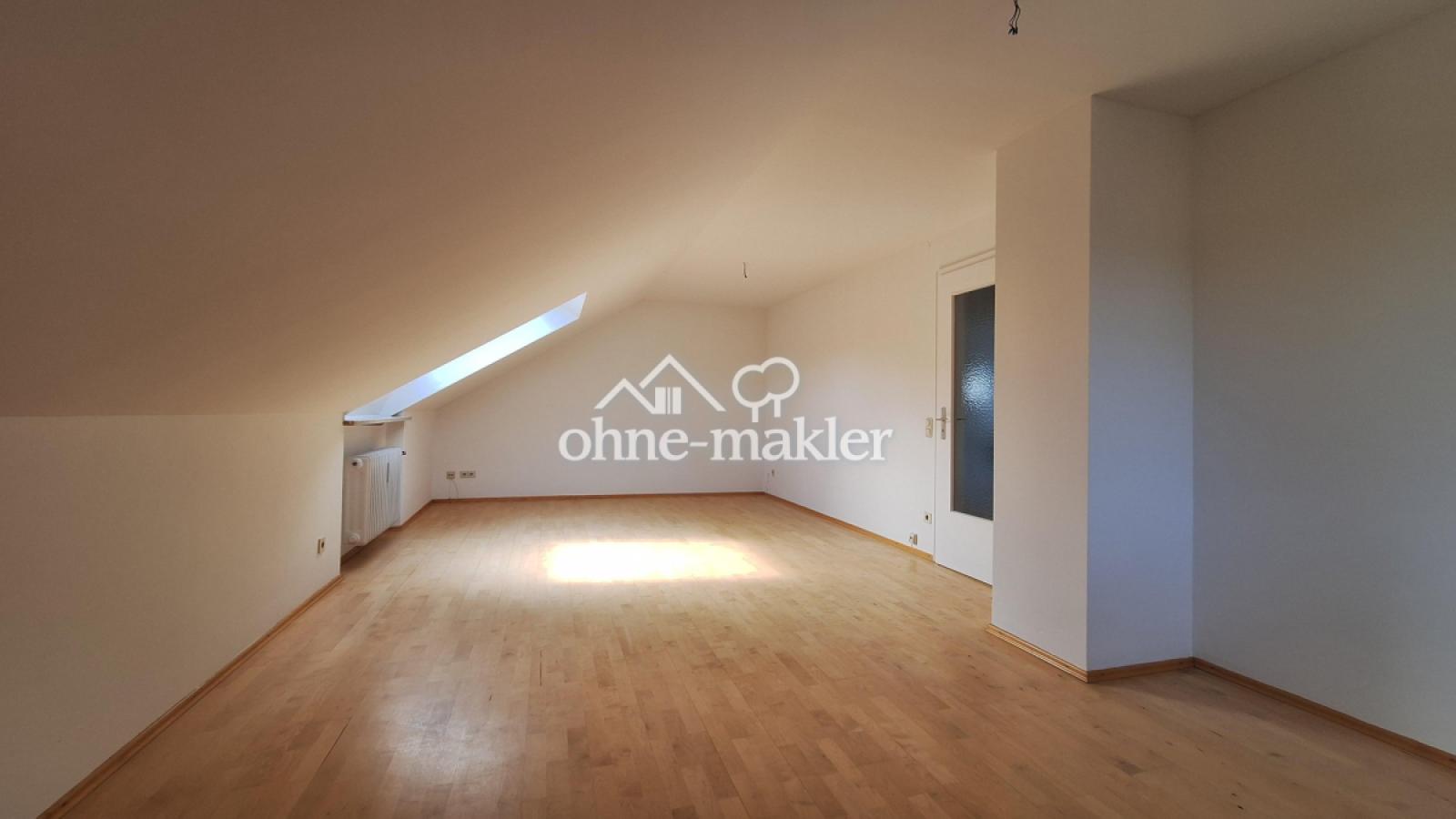 Wohn-Schlafzimmer 3