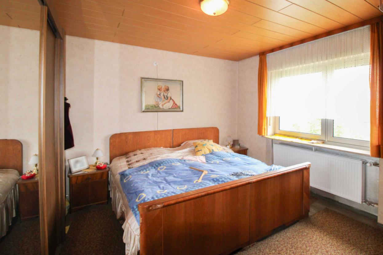 Schlafzimmer 2 OG