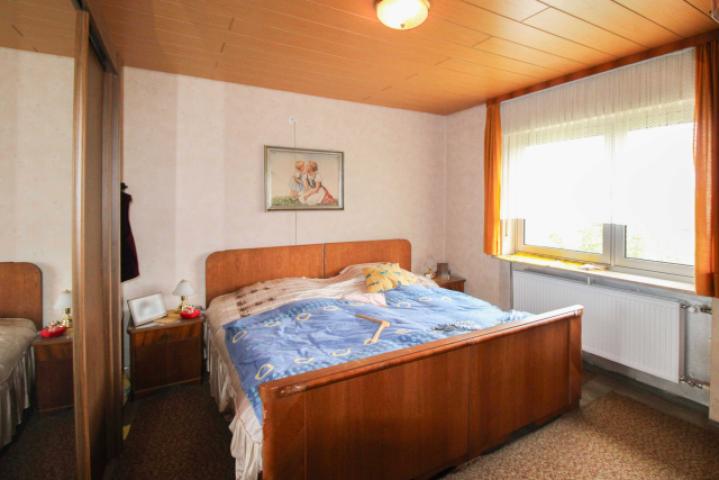 Schlafzimmer 2 OG