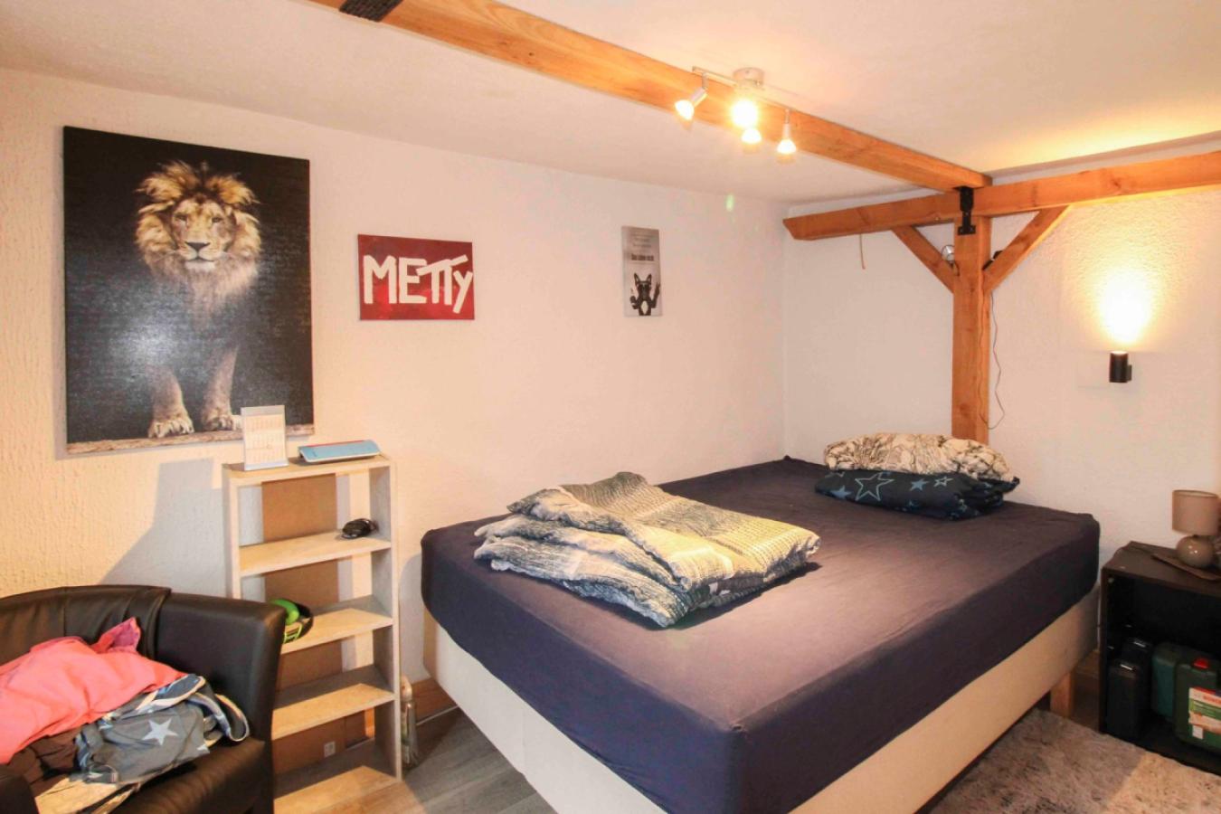 Schlafzimmer 1