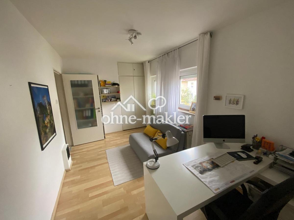 Kinderzimmer 2/Büro