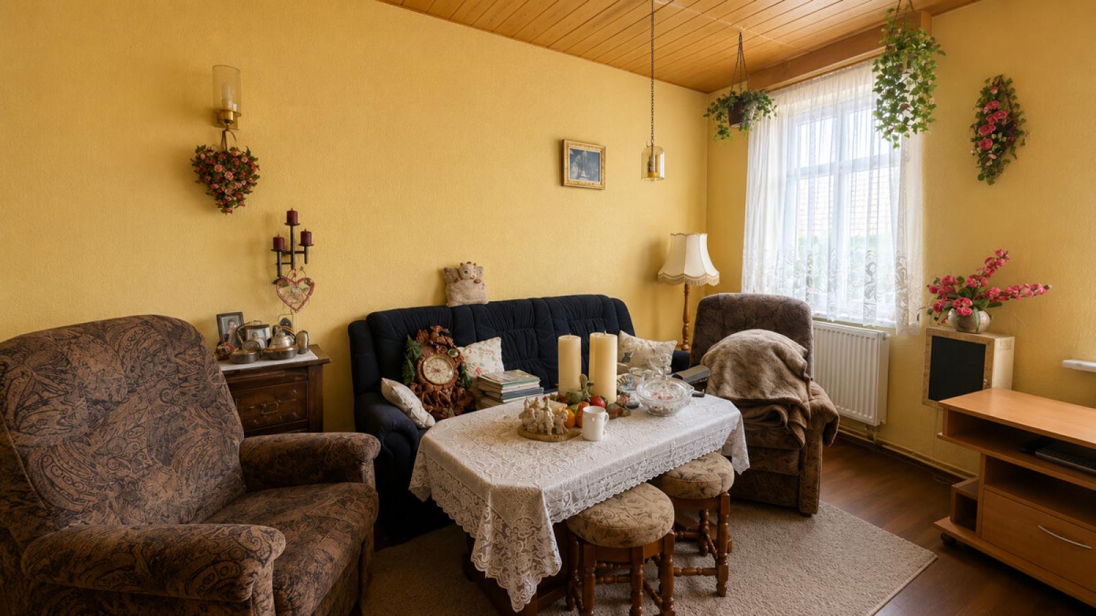 Wohnzimmer OG (digital aufgeräumte Darstellung)