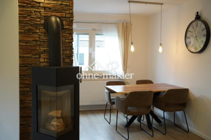 Wohnzimmer/Essbereich
