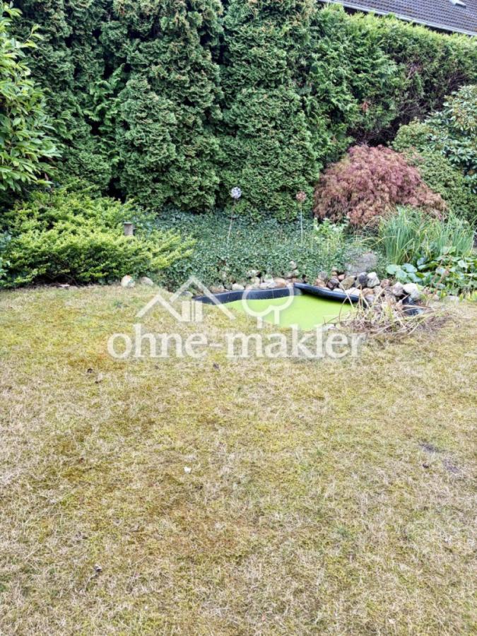 Garten mit Teich