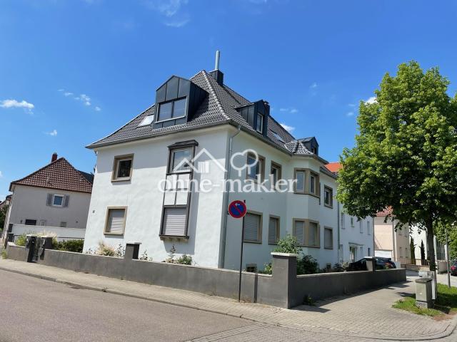 Zentrale, aber ruhige Lage