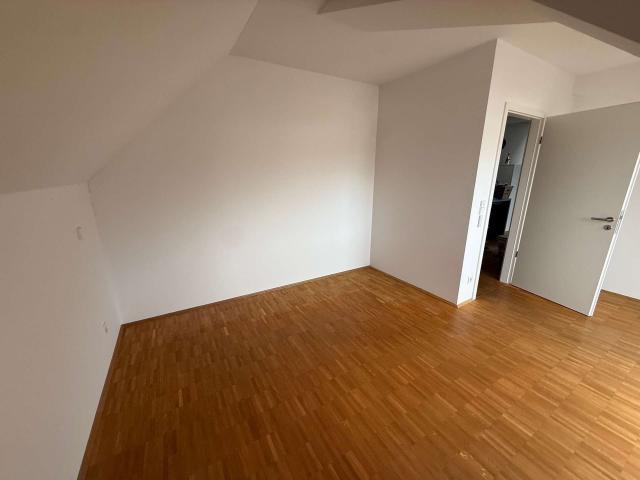 Schalfzimmer 1 Bild.1