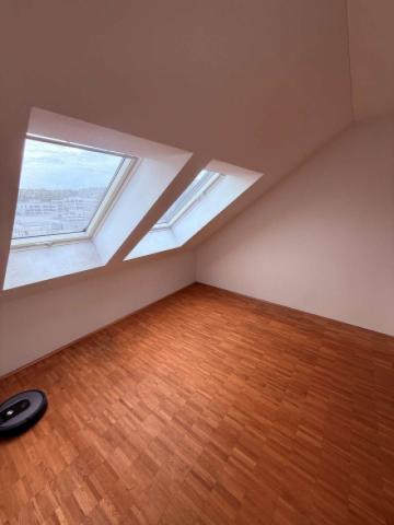 Schlaf/Büro-Zimmer Bild.1