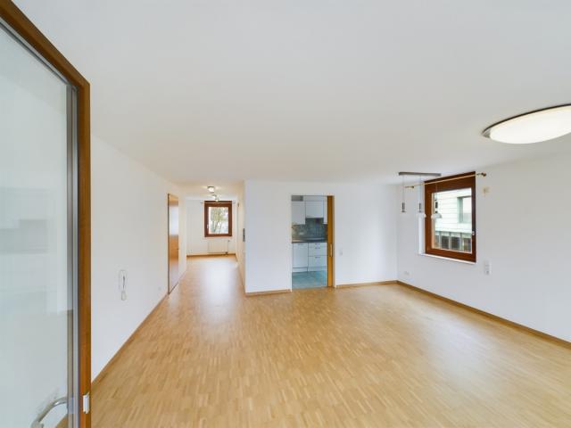 Wohnzimmer mit Essbereich