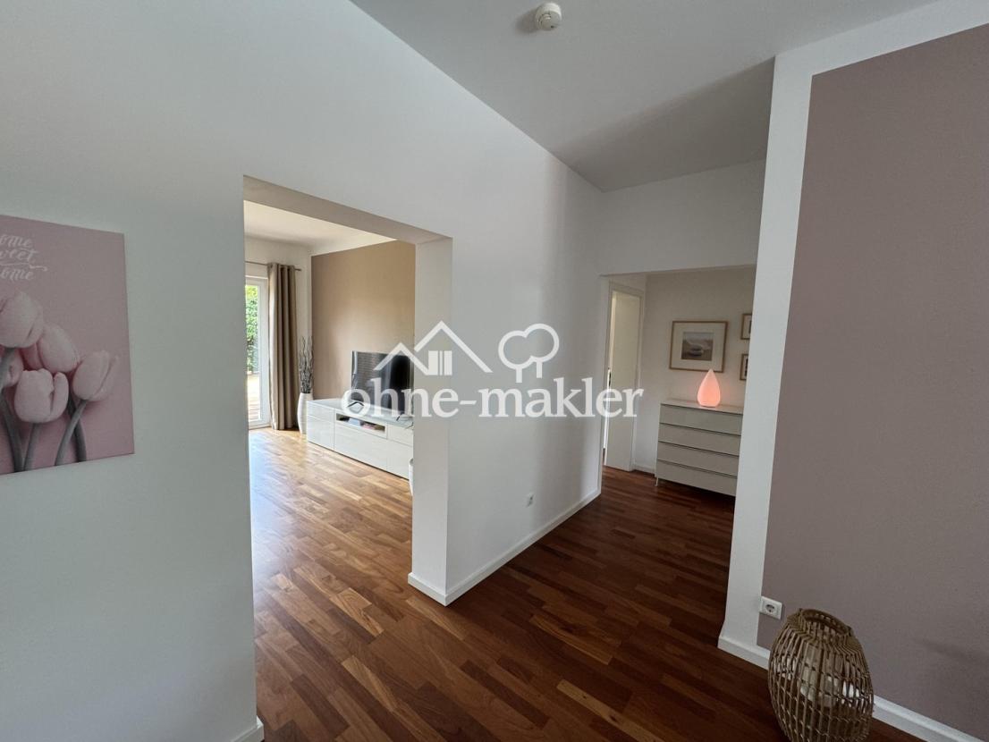 Flur Wohnraum EG