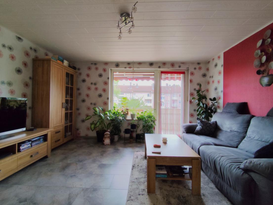 Wohnzimmer Ansicht 1