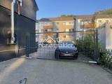 Garagenhof + elektrisches Tor