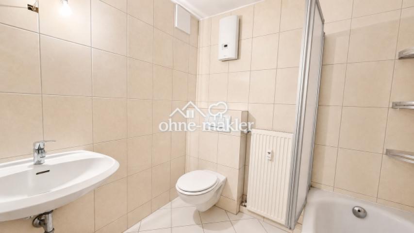 Badezimmer inkl. Duschwanne