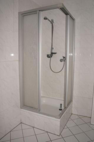 21BadDusche