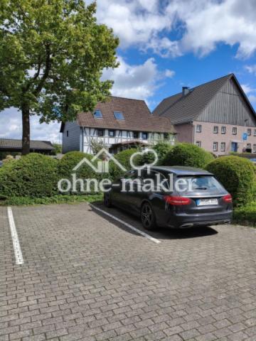 Eigener Pkw-Abstellplatz