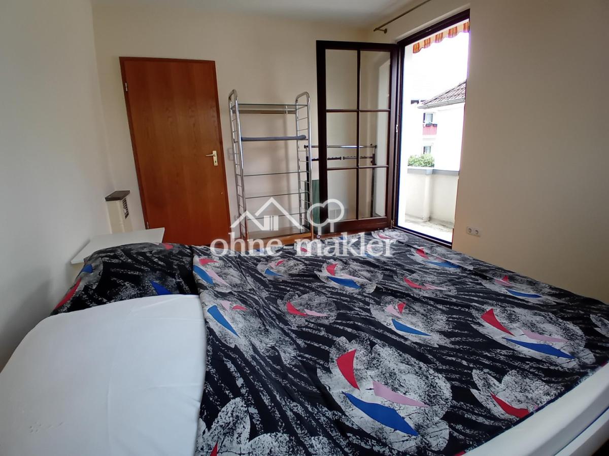Schlafzimmer2 mit Balkon