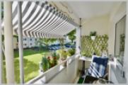 Sonniger Balkon