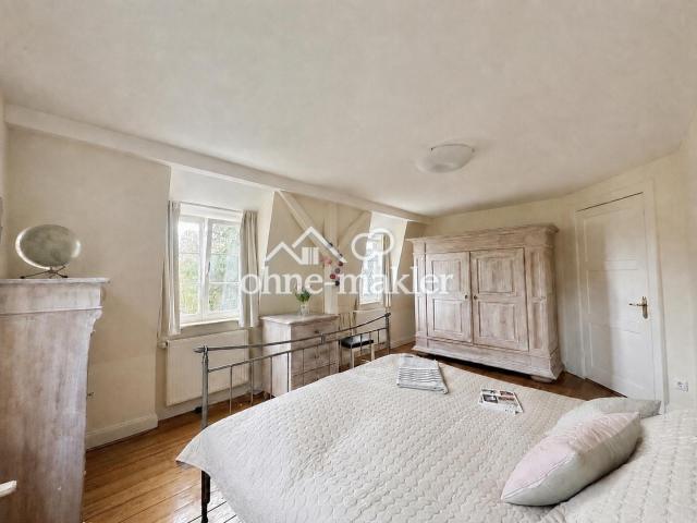 Schlafzimmer 1, 1.OG