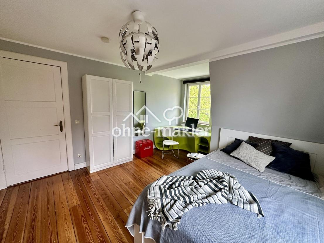 Schlafzimmer 2, 1.OG