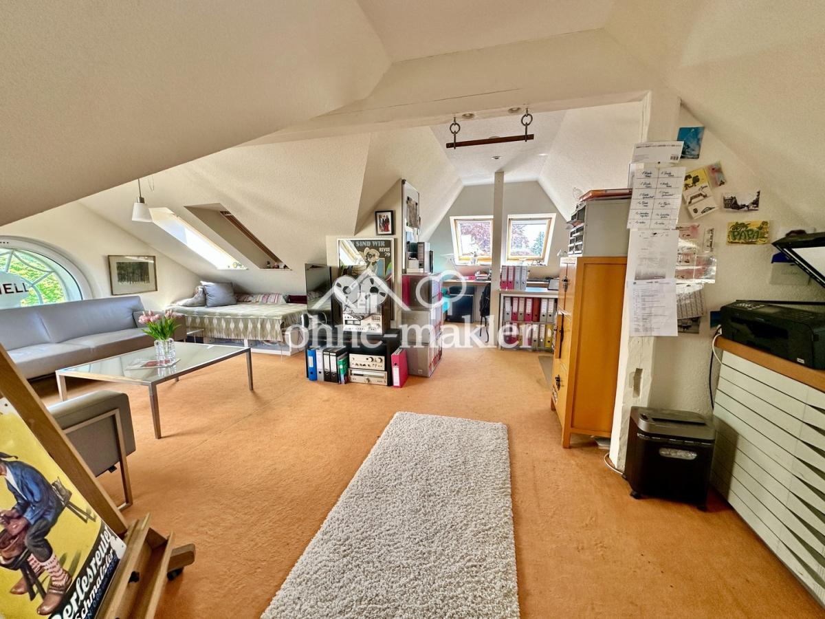 Wohn-,Schlaf-,Arbeitszimmer DG