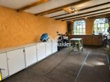 Seitenflügel2-Garage/Werkstatt