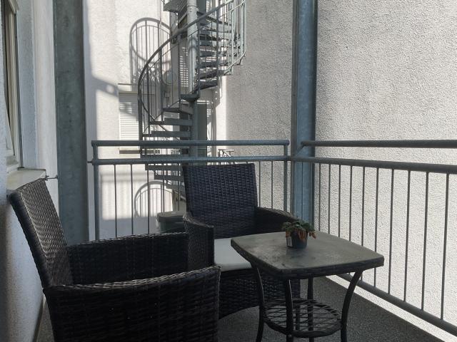 Sitzbereich auf Balkon