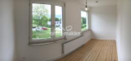 Büro/Ess-/Kinder-/Schlafzimmer