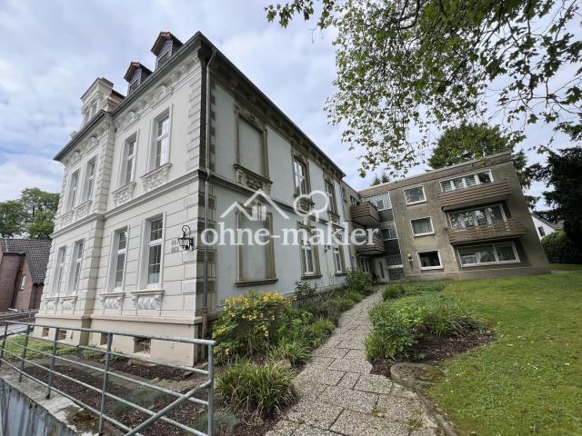 Eingangs-Ansicht v.d. Straße