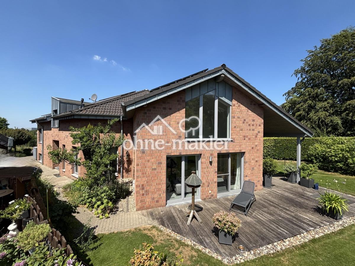 Hausansicht vom Garten