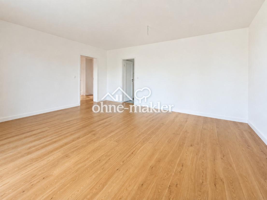 Wohnzimmer zu Flur/Küche