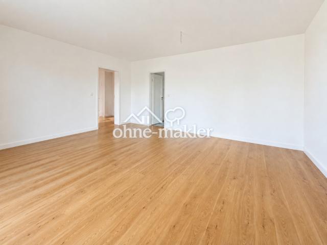 Wohnzimmer zu Flur/Küche