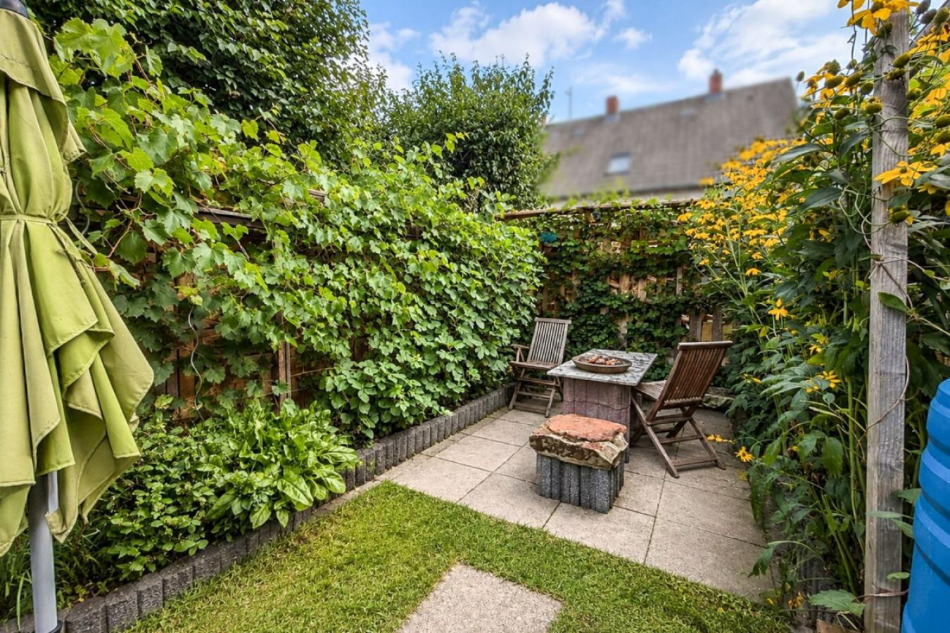 Terrasse Wohnung OG