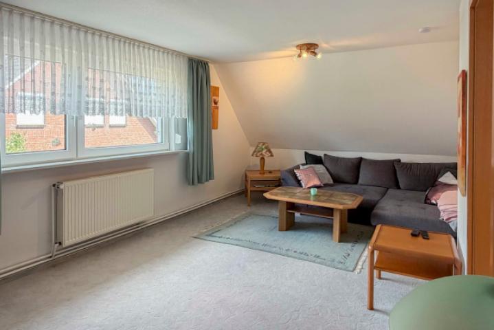 Wohnzimmer DG