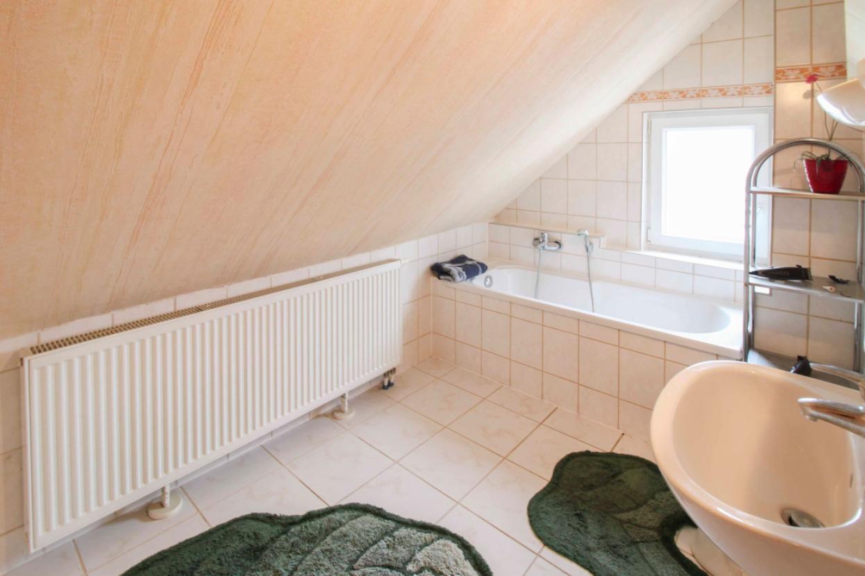 Badezimmer DG