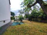 Garten mit Freisitz
