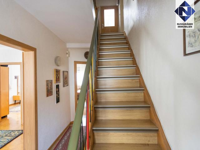 Treppe ins DG